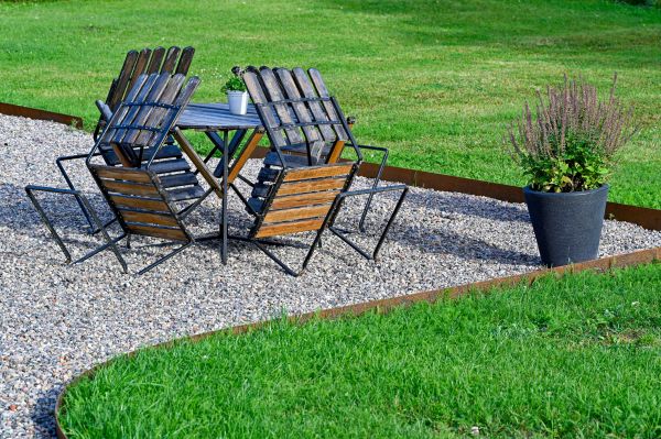 Metal Border Installation in Poughkeepsie